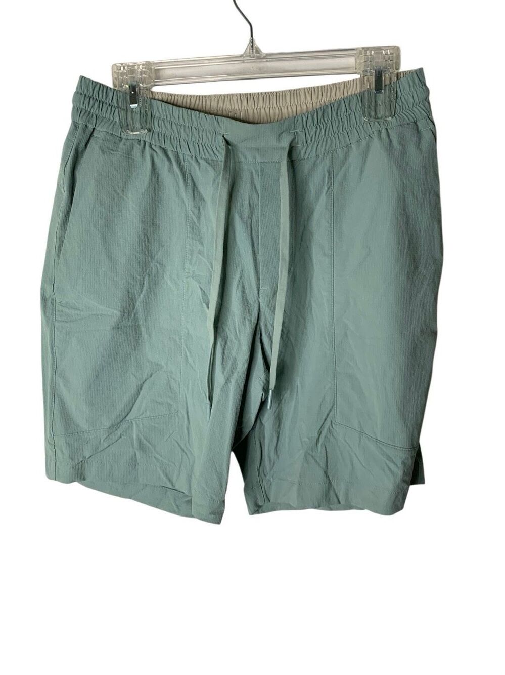 Lululemon Bowline Short 8" Stretch Ripstop shorts green men's size medium